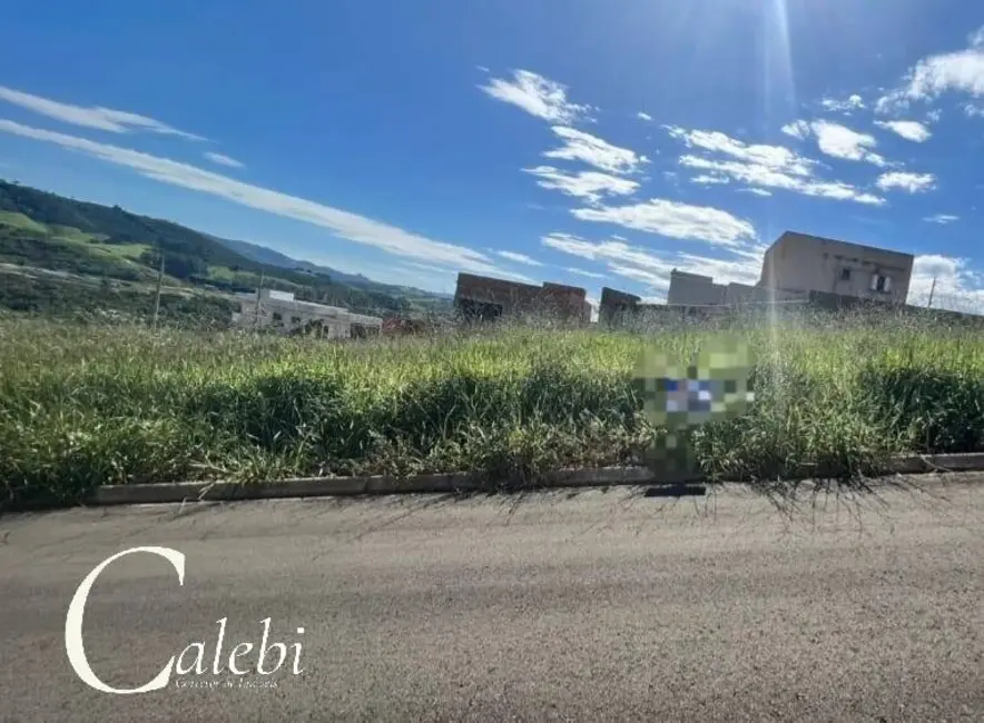 Foto 1 de Terreno / Lote à venda, 200m2 em Jacutinga - MG