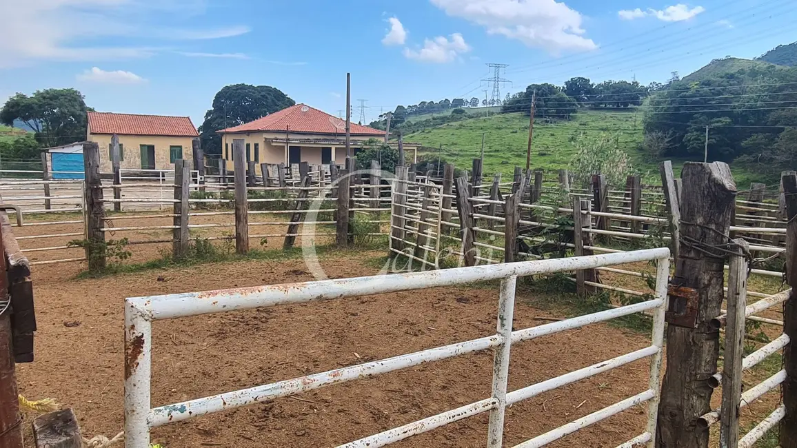 Fazenda / Haras com 3 quartos à venda, 63m2 em Centro, Itapira - SP - imagem 6 Foto 6 de Fazenda / Haras com 3 quartos à venda, 63m2 em Centro, Itapira - SP
