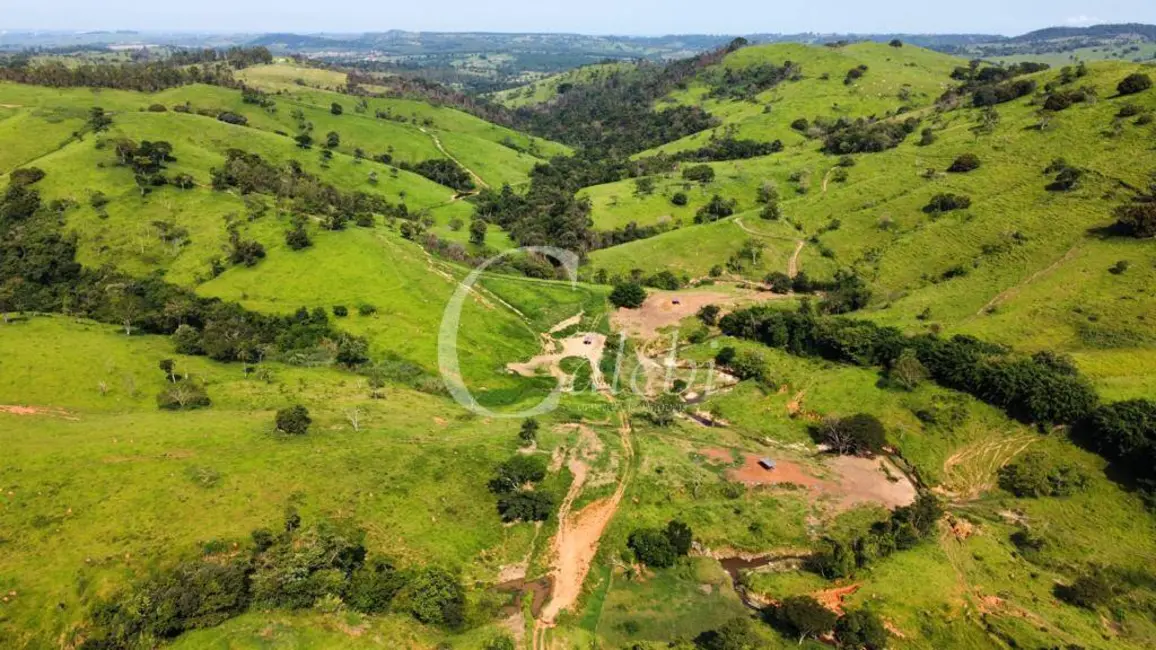 Fazenda / Haras com 3 quartos à venda, 218m2 em Centro, Itapira - SP - imagem 3 Foto 3 de Fazenda / Haras com 3 quartos à venda, 218m2 em Centro, Itapira - SP