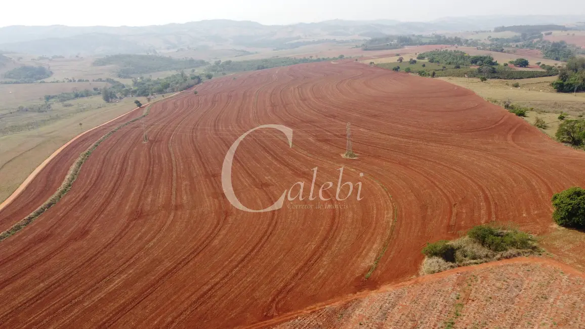 Sítio / Rancho com 2 quartos à venda, 42m2 em Área Rural de Itapira, Itapira - SP - imagem 4 Foto 4 de Sítio / Rancho com 2 quartos à venda, 42m2 em Área Rural de Itapira, Itapira - SP