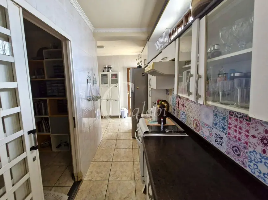 Foto 8 de Casa com 3 quartos à venda, 300m2 em Parque Residencial Cambuí, Mogi Guacu - SP