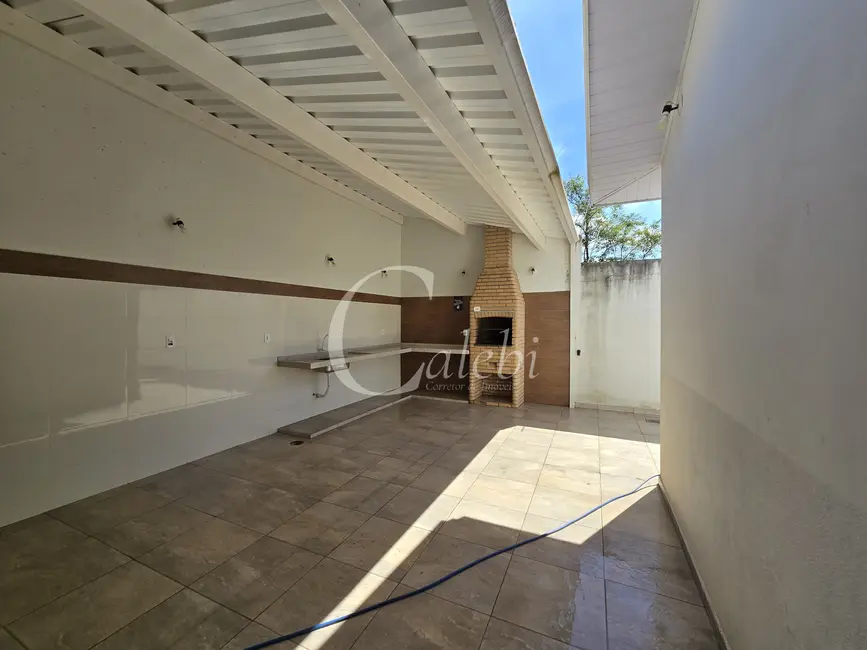 Foto 3 de Casa com 3 quartos à venda, 300m2 em Jardim São Luiz, Mogi Guacu - SP