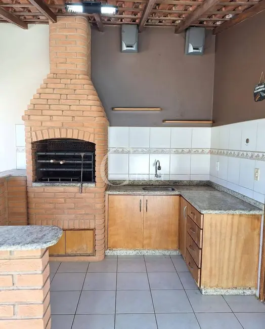 Foto 4 de Casa com 3 quartos à venda, 325m2 em Parque Guainco, Mogi Guacu - SP