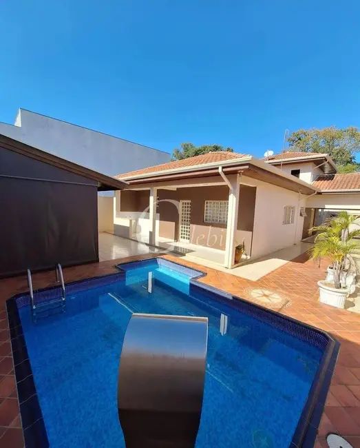 Foto 1 de Casa com 3 quartos à venda, 325m2 em Parque Guainco, Mogi Guacu - SP