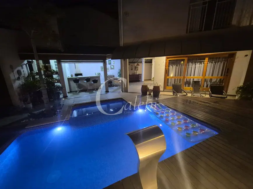 Foto 1 de Casa com 3 quartos à venda, 300m2 em Mogi Guacu - SP