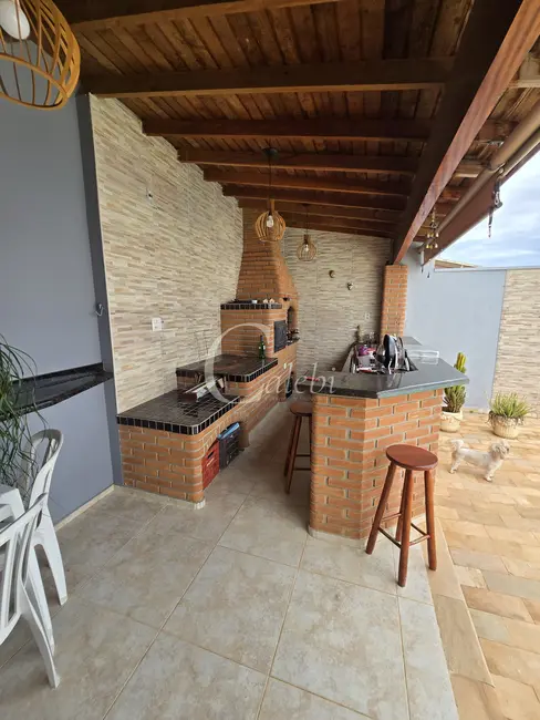 Foto 3 de Casa com 3 quartos à venda, 200m2 em Jardim Cristina, Mogi Guacu - SP