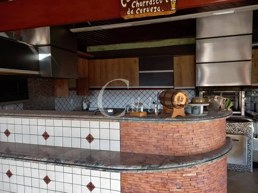 Foto 3 de Chácara com 5 quartos à venda e para alugar, 1000m2 em Chácara Pantanal Engenho Velho, Mogi Guacu - SP