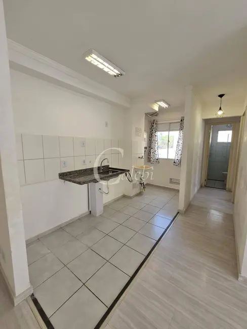 Foto 2 de Apartamento com 2 quartos para alugar em Jardim Ipê I, Mogi Guacu - SP