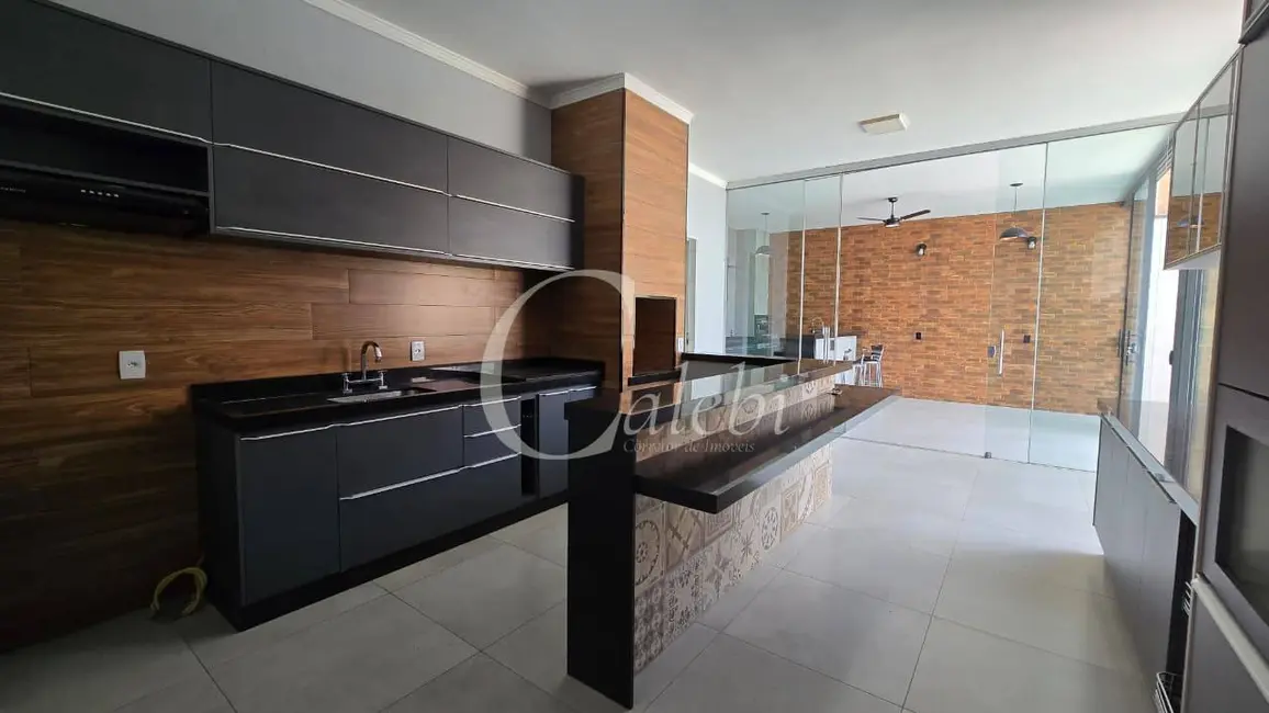 Foto 4 de Casa de Condomínio com 3 quartos à venda, 324m2 em Residencial Village da Serra, Mogi Guacu - SP