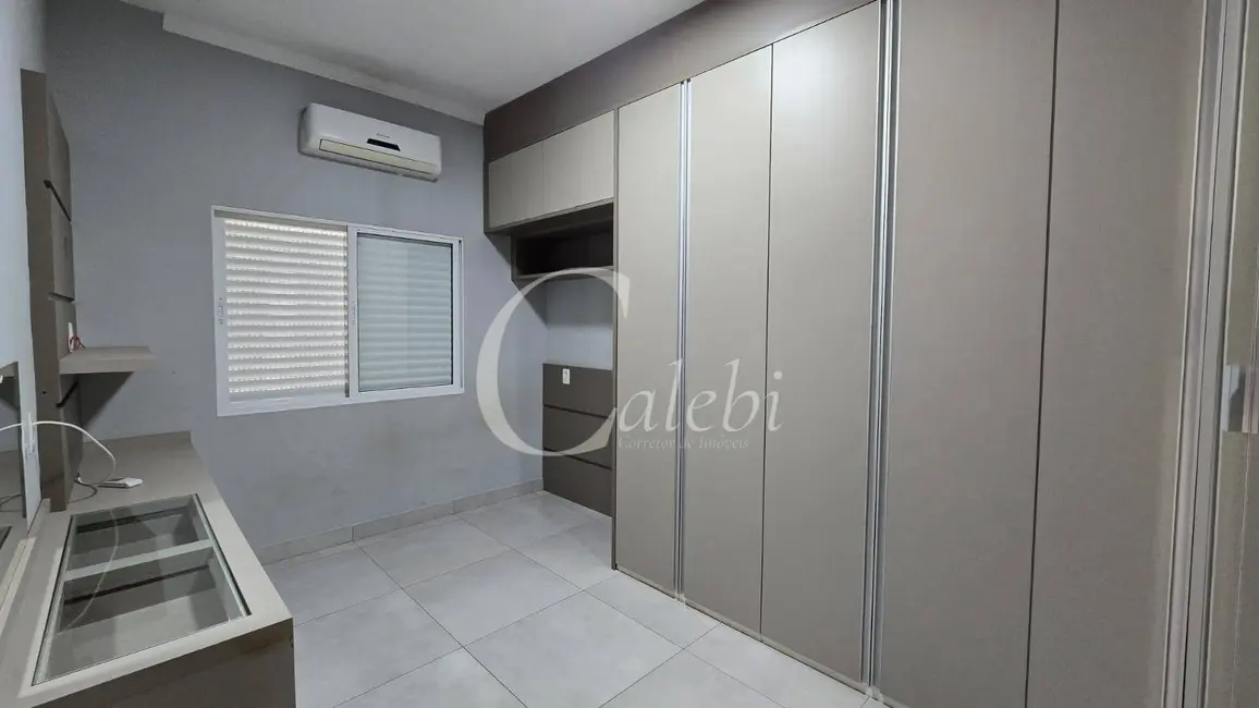 Foto 6 de Casa de Condomínio com 3 quartos à venda, 324m2 em Residencial Village da Serra, Mogi Guacu - SP