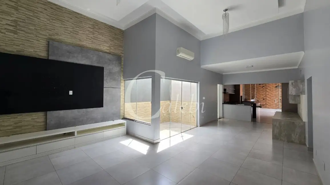 Foto 2 de Casa de Condomínio com 3 quartos à venda, 324m2 em Residencial Village da Serra, Mogi Guacu - SP