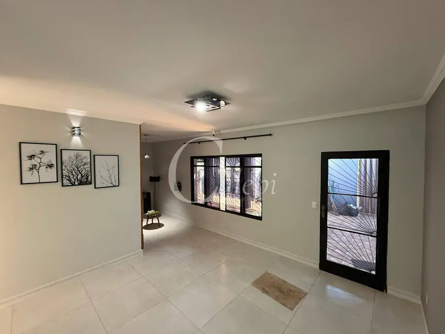 Foto 2 de Casa com 5 quartos à venda, 300m2 em Recanto do Itamaracá, Mogi Guacu - SP