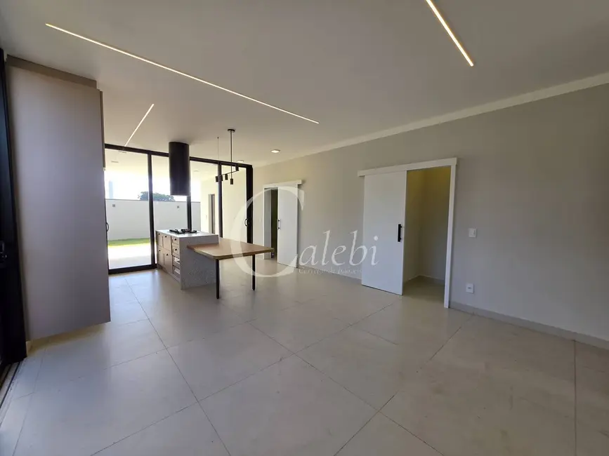 Casa de Condomínio com 3 quartos à venda, 300m2 em Jardim Esplanada, Mogi Guacu - SP - imagem 7 Foto 7 de Casa de Condomínio com 3 quartos à venda, 300m2 em Jardim Esplanada, Mogi Guacu - SP