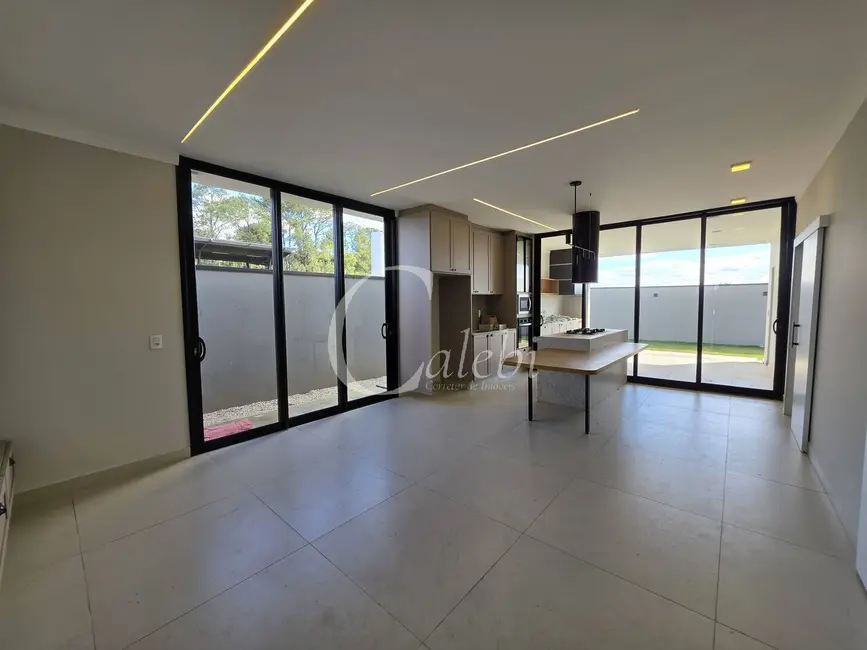 Casa de Condomínio com 3 quartos à venda, 300m2 em Jardim Esplanada, Mogi Guacu - SP - imagem 8 Foto 8 de Casa de Condomínio com 3 quartos à venda, 300m2 em Jardim Esplanada, Mogi Guacu - SP