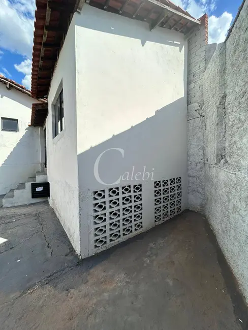 Foto 3 de Casa com 2 quartos à venda, 275m2 em Jardim Progresso, Mogi Guacu - SP