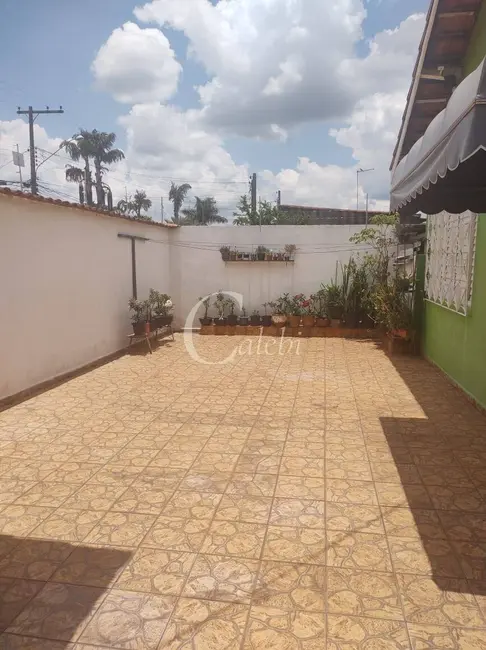 Foto 2 de Casa com 3 quartos à venda, 300m2 em Jardim Novo II, Mogi Guacu - SP