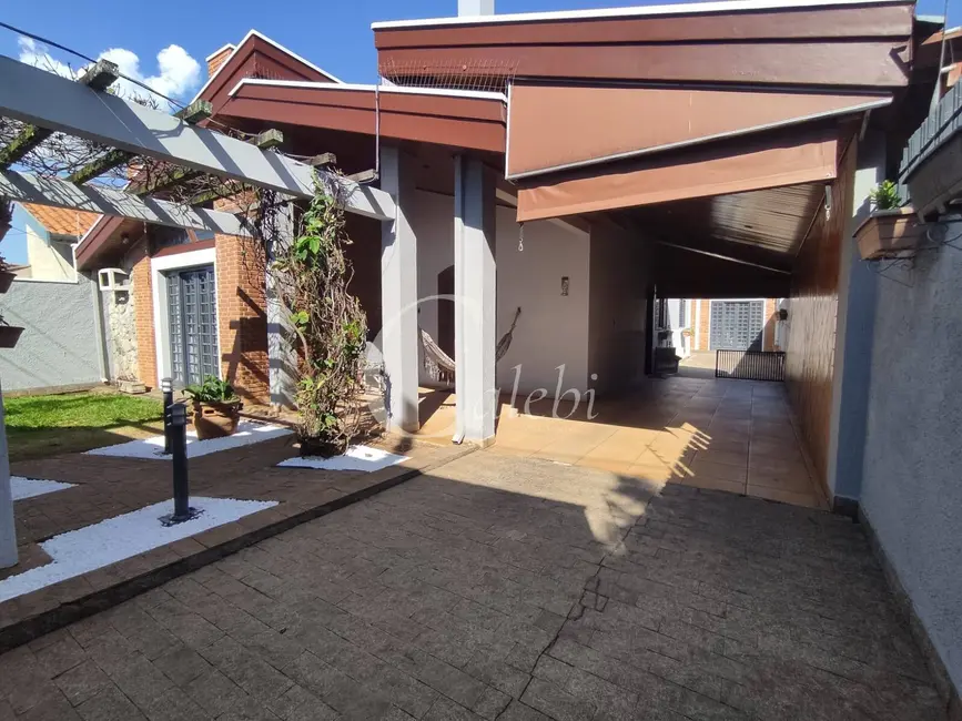 Foto 3 de Casa com 3 quartos à venda, 312m2 em Jardim Planalto Verde, Mogi Guacu - SP