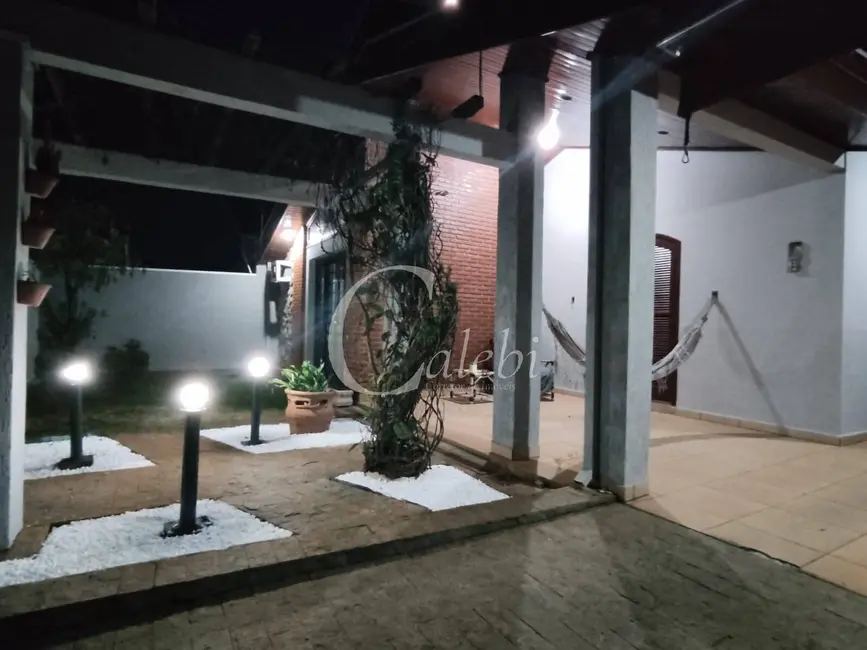 Foto 1 de Casa com 3 quartos à venda, 312m2 em Jardim Planalto Verde, Mogi Guacu - SP