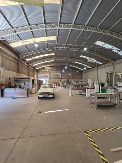 Foto 3 de Armazém / Galpão à venda e para alugar, 2500m2 em Distrito Industrial III, Mogi Guacu - SP