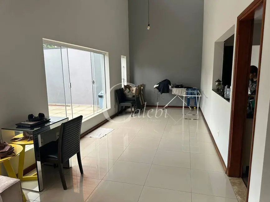 Foto 7 de Casa com 3 quartos à venda, 300m2 em Jardim Paulista, Mogi Guacu - SP