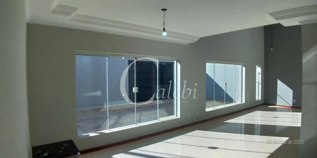 Foto 4 de Casa com 3 quartos à venda, 300m2 em Jardim Paulista, Mogi Guacu - SP