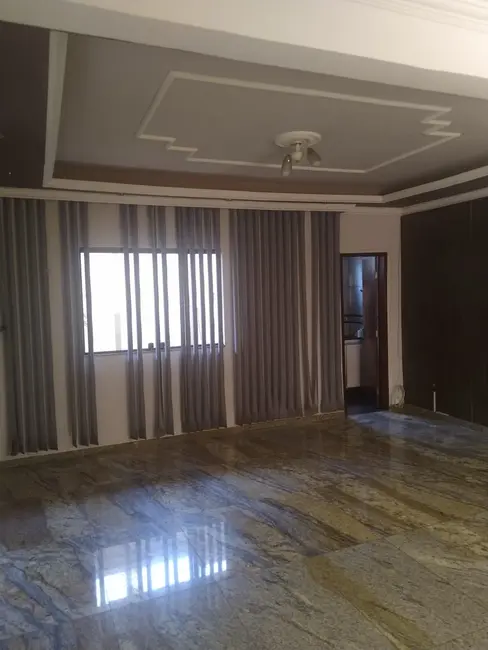 Casa com 3 quartos à venda, 160m2 em Diamante (Barreiro), Belo Horizonte - MG - imagem 9 Foto 9 de Casa com 3 quartos à venda, 160m2 em Diamante (Barreiro), Belo Horizonte - MG