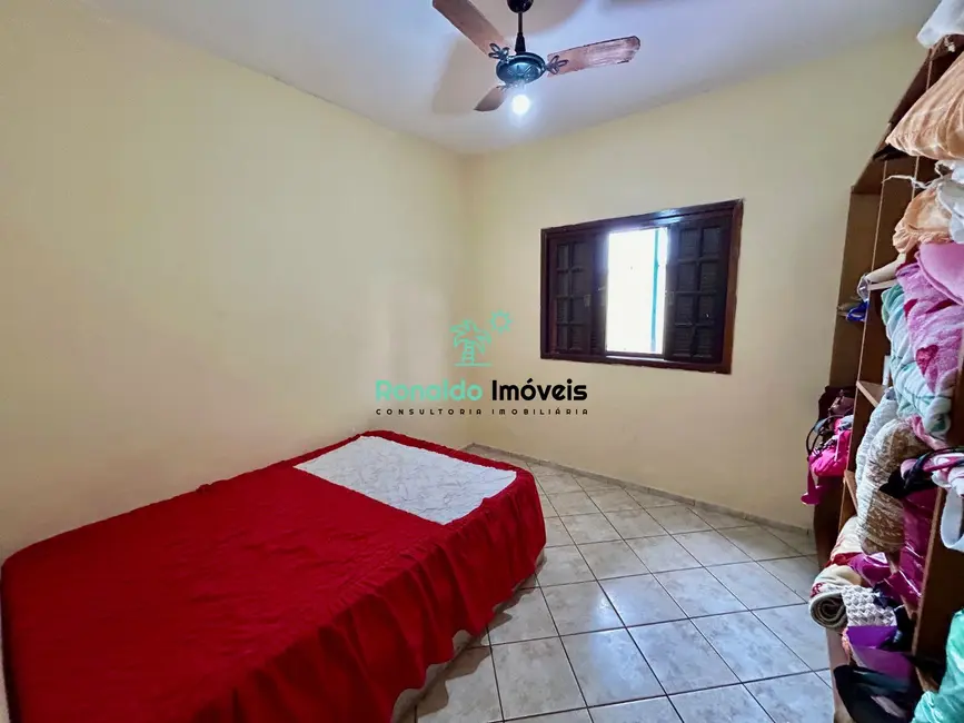 Foto 4 de Casa com 2 quartos à venda, 198m2 em Bertioga - SP