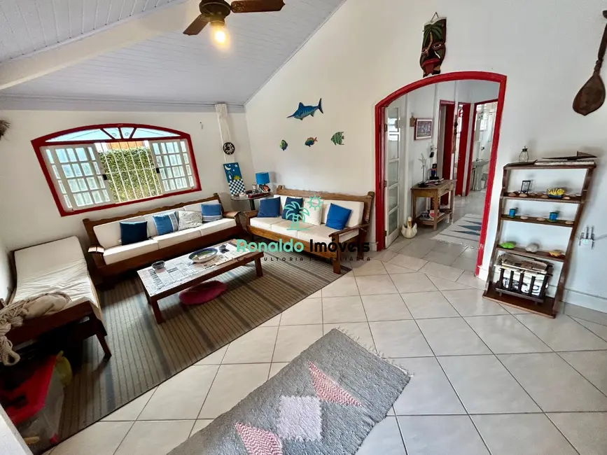 Casa com 2 quartos à venda, 156m2 em Centro, Bertioga - SP - imagem 3 Foto 3 de Casa com 2 quartos à venda, 156m2 em Centro, Bertioga - SP