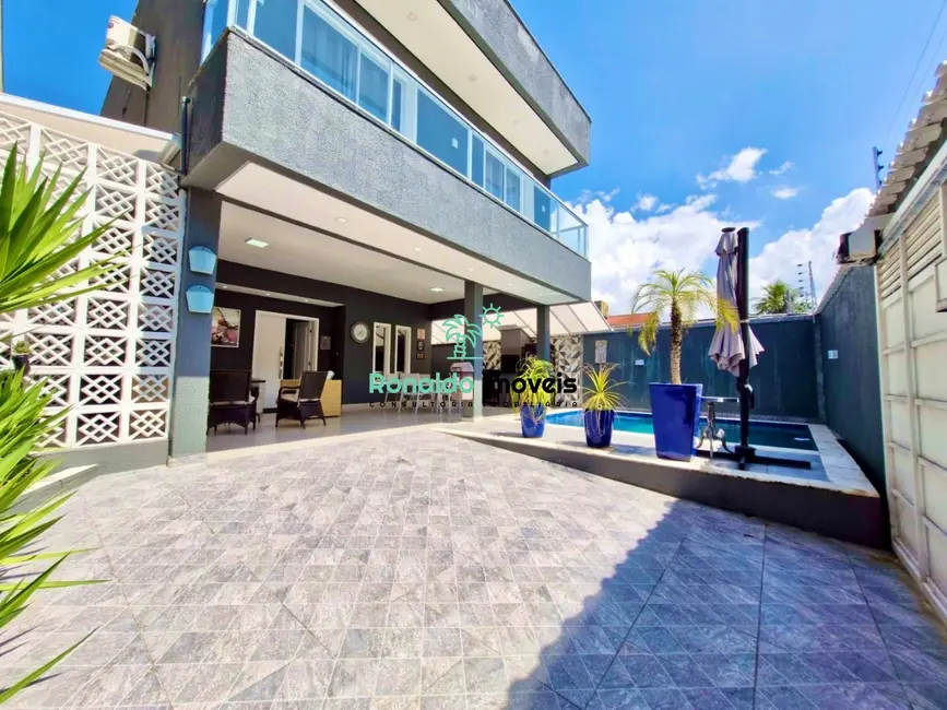 Foto 1 de Casa com 5 quartos à venda, 190m2 em Centro, Bertioga - SP