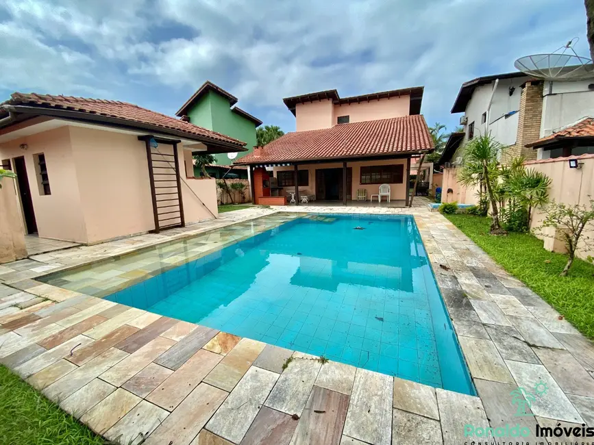 Foto 2 de Casa com 3 quartos à venda, 191m2 em Bertioga - SP