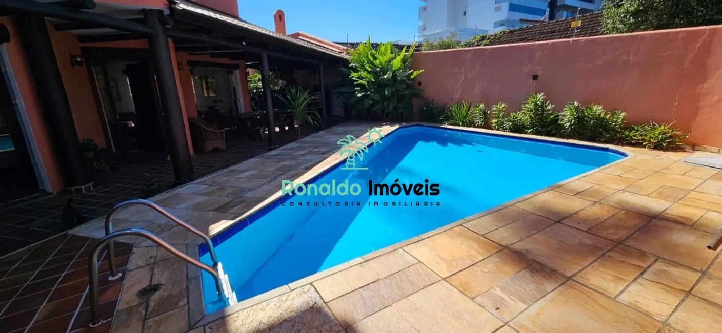 Casa com 4 quartos à venda, 271m2 em Centro, Bertioga - SP - imagem 9 Foto 9 de Casa com 4 quartos à venda, 271m2 em Centro, Bertioga - SP
