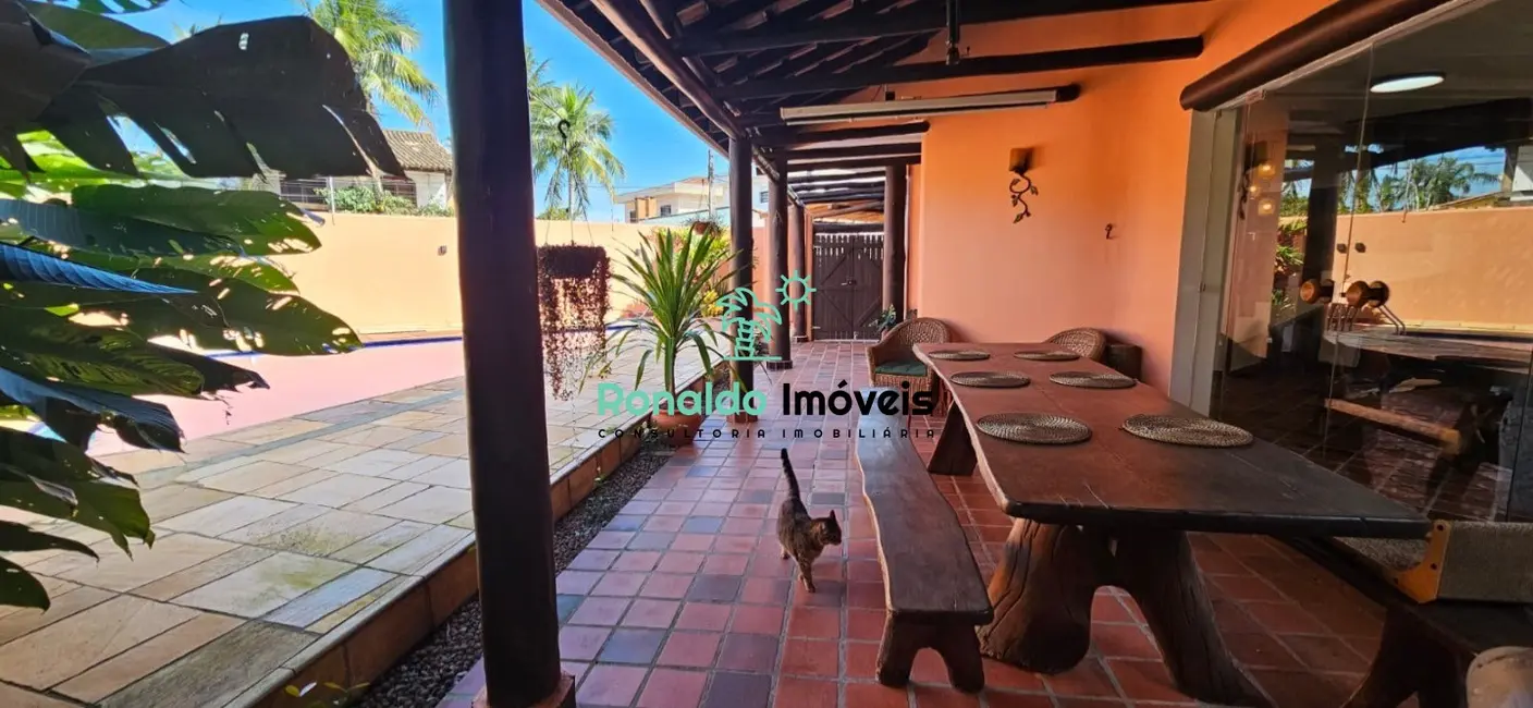 Casa com 4 quartos à venda, 271m2 em Centro, Bertioga - SP - imagem 8 Foto 8 de Casa com 4 quartos à venda, 271m2 em Centro, Bertioga - SP