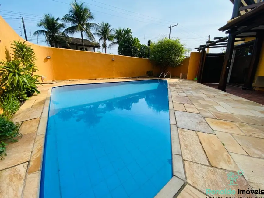 Foto 2 de Casa com 6 quartos à venda, 271m2 em Centro, Bertioga - SP