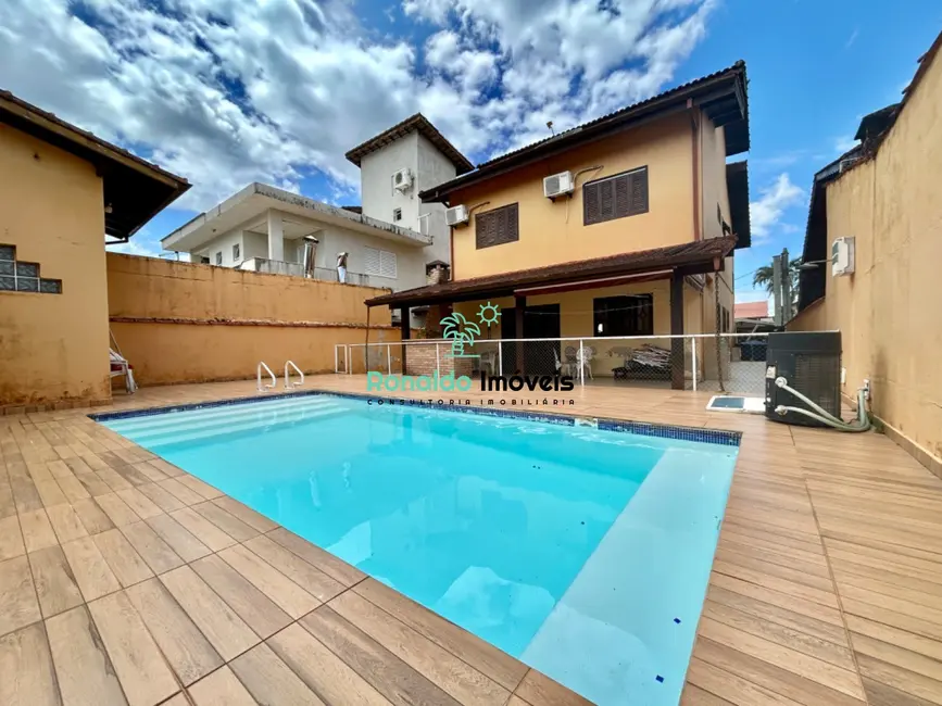 Foto 1 de Casa de Condomínio com 3 quartos à venda, 226m2 em Bertioga - SP