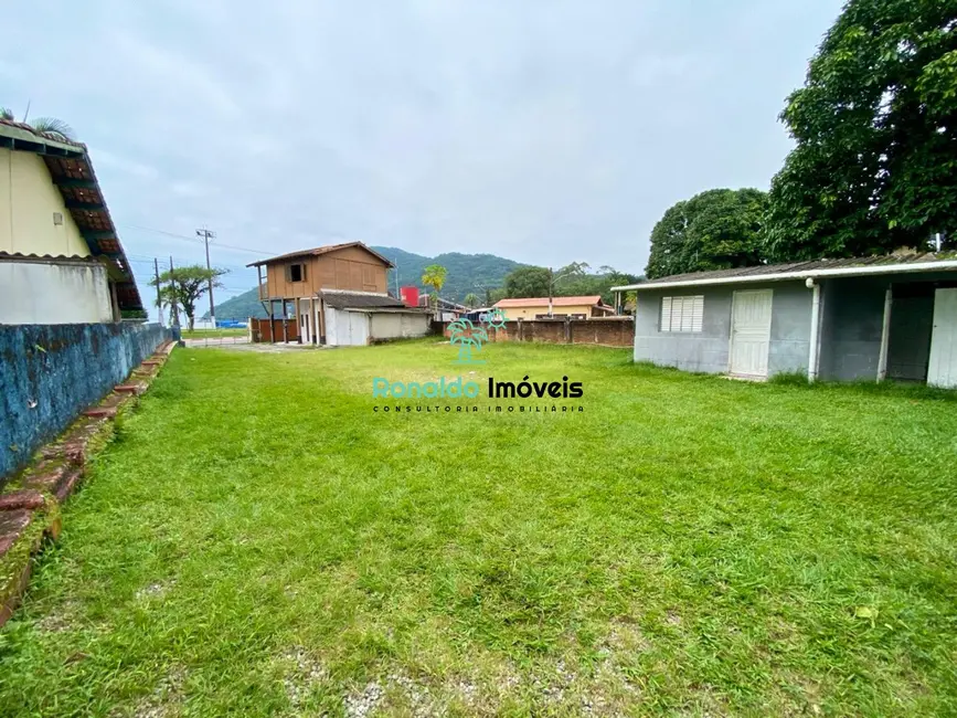 Terreno / Lote à venda, 684m2 em Centro, Bertioga - SP - imagem 8 Foto 8 de Terreno / Lote à venda, 684m2 em Centro, Bertioga - SP