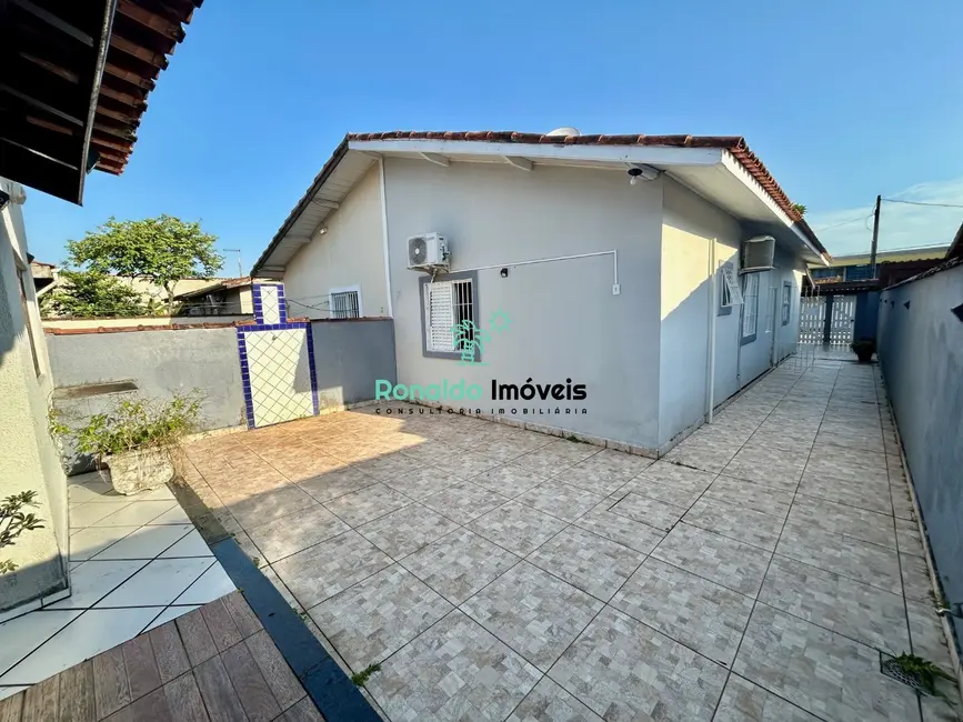 Foto 3 de Casa com 2 quartos à venda, 147m2 em Bertioga - SP