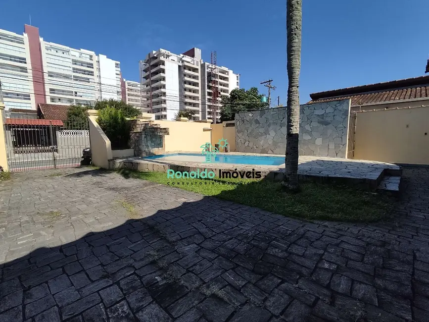 Foto 1 de Casa com 3 quartos à venda, 180m2 em Centro, Bertioga - SP