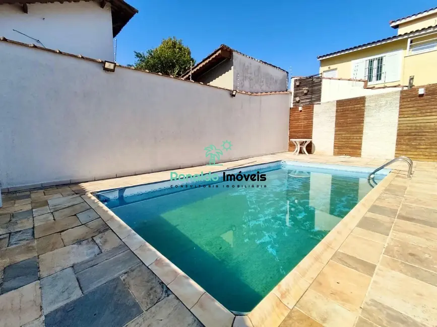 Casa com 3 quartos à venda, 180m2 em Centro, Bertioga - SP - imagem 7 Foto 7 de Casa com 3 quartos à venda, 180m2 em Centro, Bertioga - SP