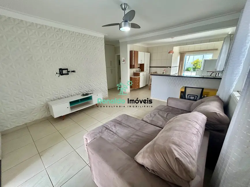 Casa com 2 quartos à venda, 156m2 em Centro, Bertioga - SP - imagem 8 Foto 8 de Casa com 2 quartos à venda, 156m2 em Centro, Bertioga - SP