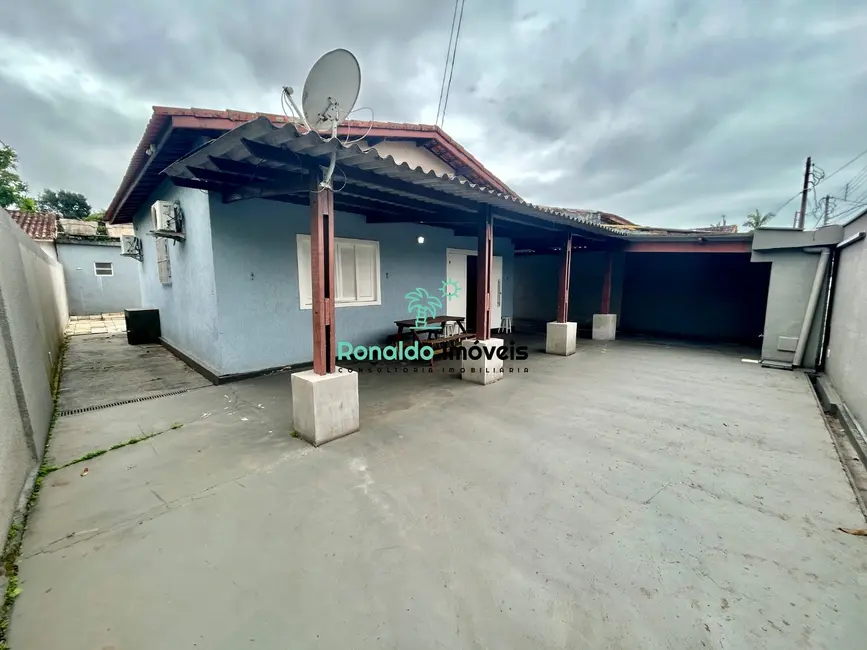 Casa com 2 quartos à venda, 156m2 em Centro, Bertioga - SP - imagem 3 Foto 3 de Casa com 2 quartos à venda, 156m2 em Centro, Bertioga - SP