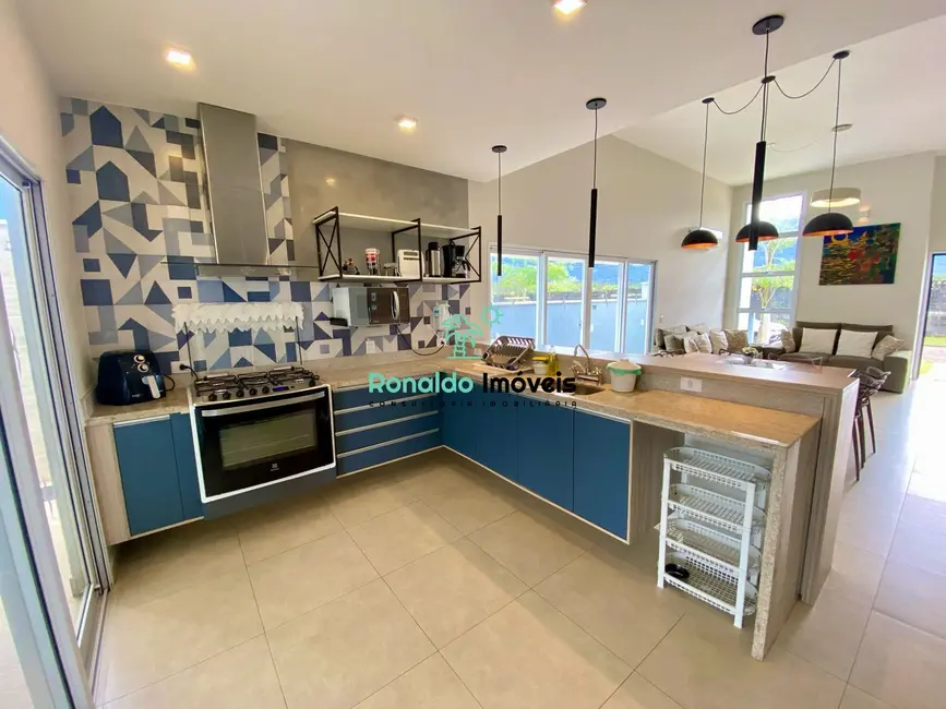 Foto 7 de Casa de Condomínio com 4 quartos à venda, 206m2 em Bertioga - SP