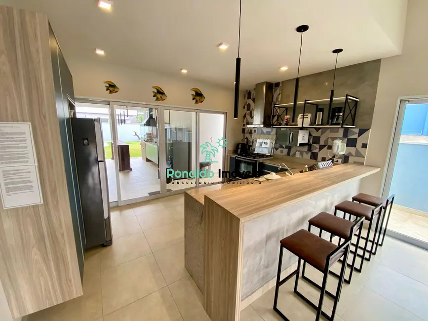 Foto 6 de Casa de Condomínio com 4 quartos à venda, 206m2 em Bertioga - SP