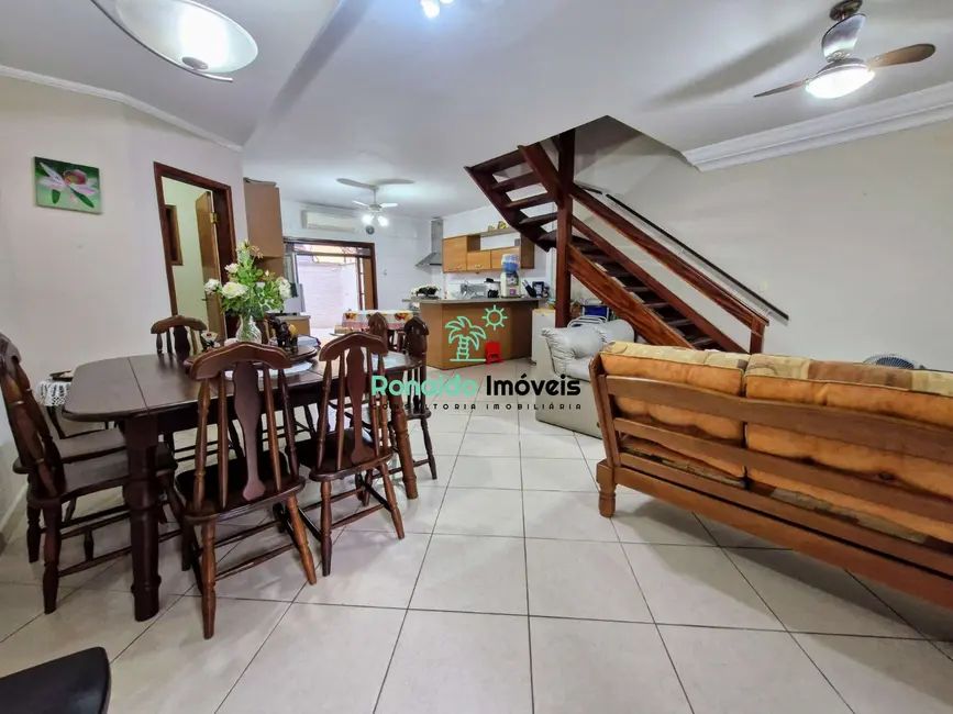 Foto 3 de Casa de Condomínio com 3 quartos à venda, 134m2 em Bertioga - SP