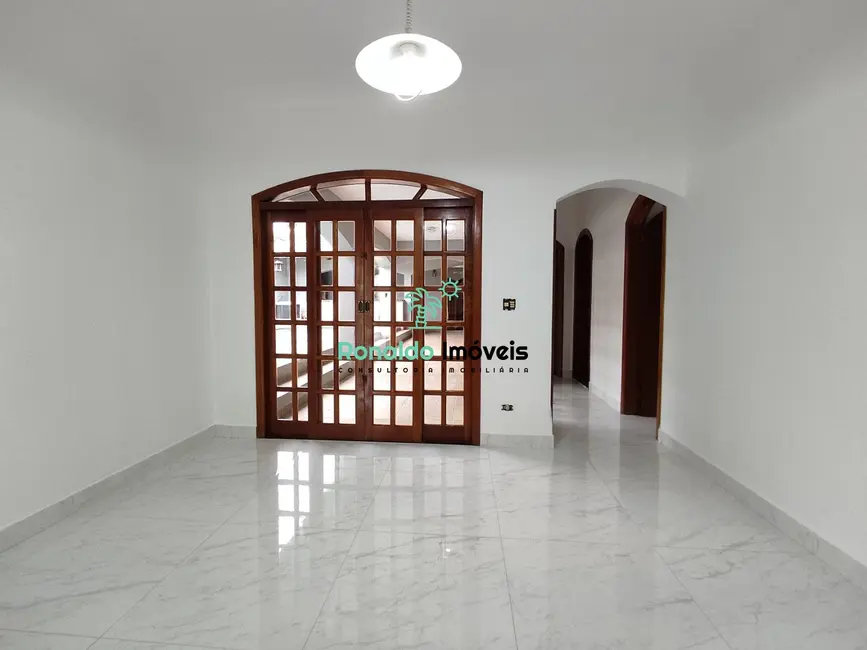 Casa com 4 quartos à venda, 228m2 em Bertioga - SP - imagem 9 Foto 9 de Casa com 4 quartos à venda, 228m2 em Bertioga - SP