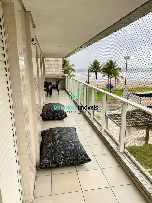 Foto 2 de Apartamento com 4 quartos à venda, 134m2 em Centro, Bertioga - SP