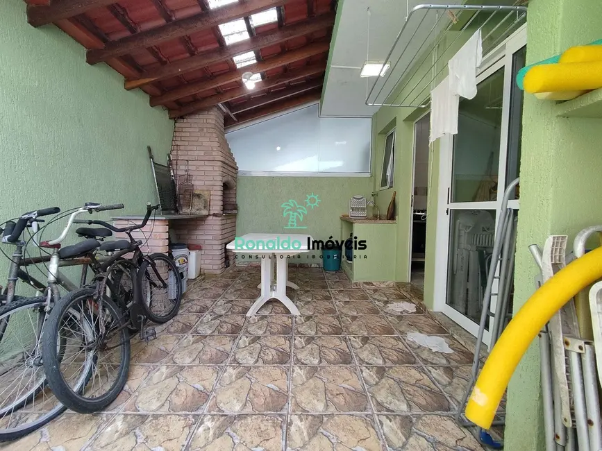 Foto 3 de Casa de Condomínio com 2 quartos à venda, 96m2 em Bertioga - SP