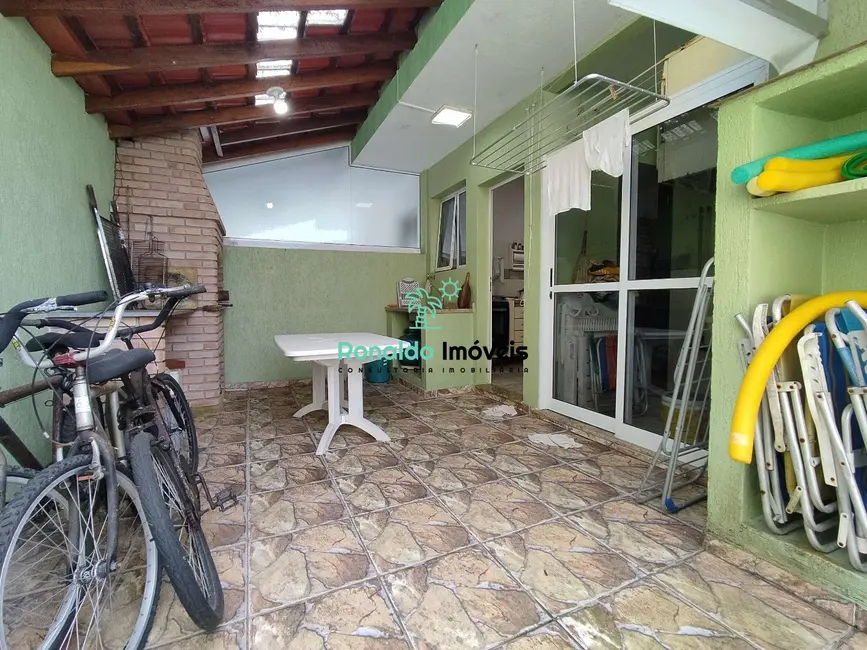Foto 2 de Casa de Condomínio com 2 quartos à venda, 96m2 em Bertioga - SP
