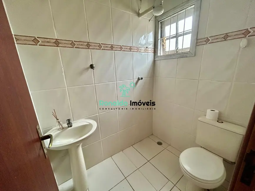 Casa com 2 quartos à venda, 119m2 em Centro, Bertioga - SP - imagem 8 Foto 8 de Casa com 2 quartos à venda, 119m2 em Centro, Bertioga - SP