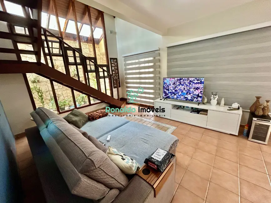 Foto 6 de Casa de Condomínio com 2 quartos à venda, 220m2 em Bertioga - SP