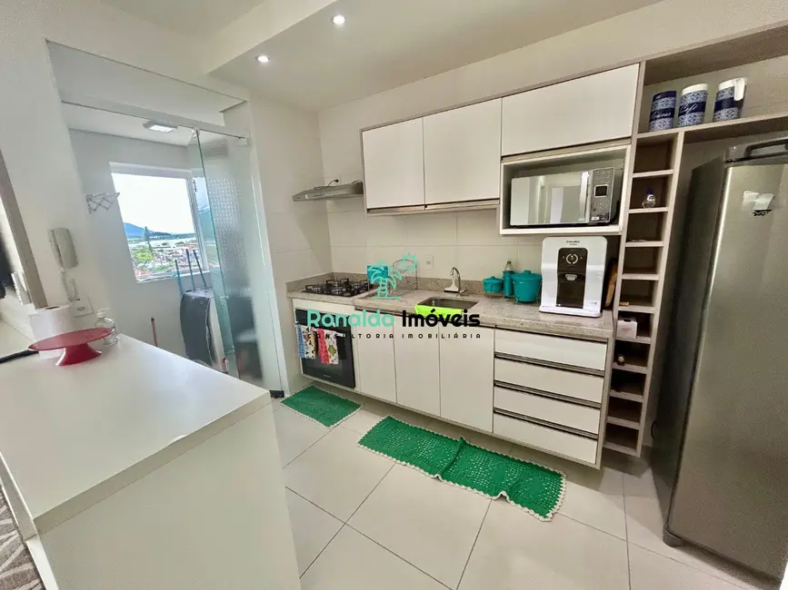 Apartamento com 2 quartos à venda, 79m2 em Centro, Bertioga - SP - imagem 6 Foto 6 de Apartamento com 2 quartos à venda, 79m2 em Centro, Bertioga - SP